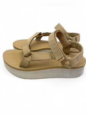 Teva Tan Platform Sandals Velcro Strap Comfort Size 9